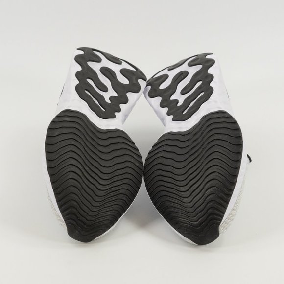 Nike Men's React Phantom Run Flyknit 2 'Oreo' CJ0277-100 size 9 - 13 - Picture 8 of 8